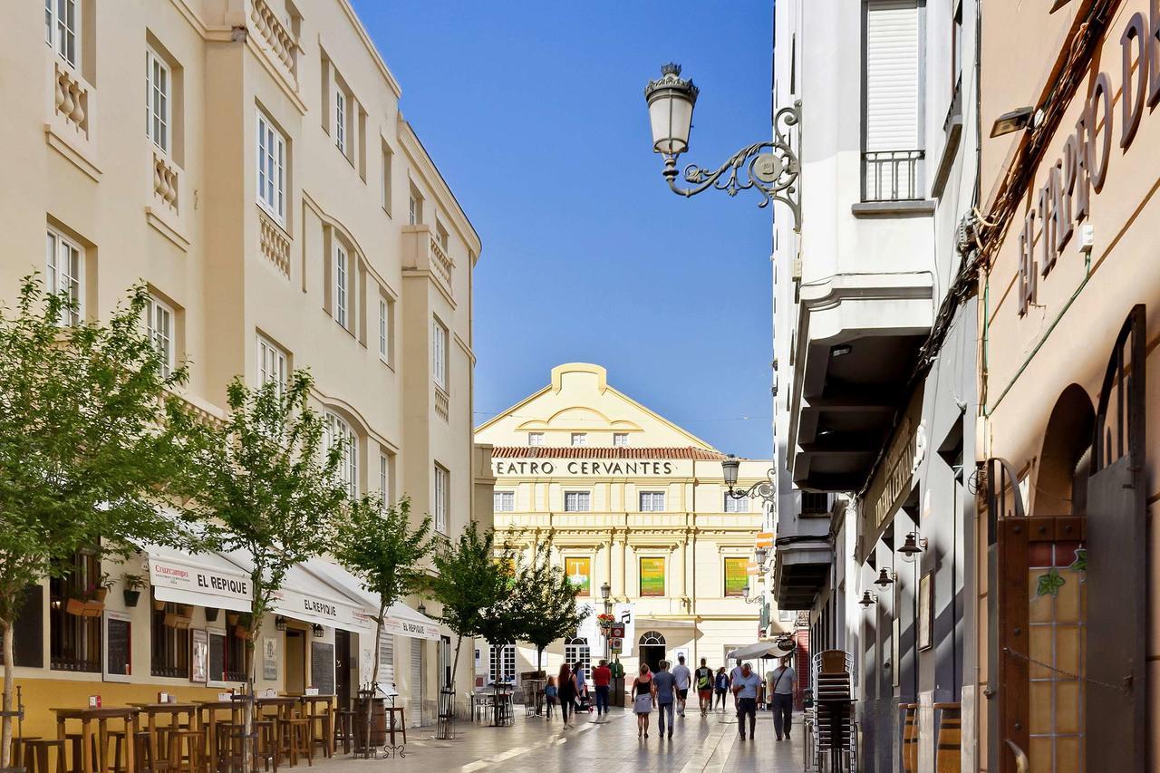 Апартаменты Del Parque Flats - Parras Малага Экстерьер фото